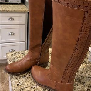 Kensie tall boots 8.5